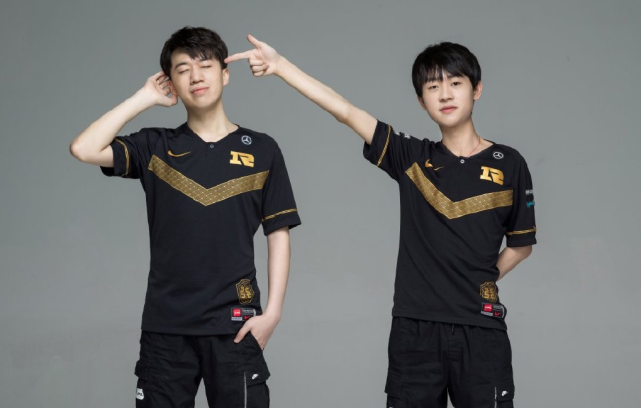 并探讨申花 并探讨申花